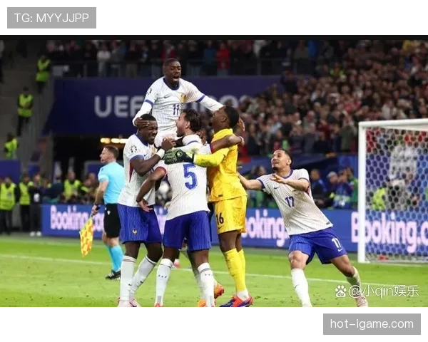 欧洲杯预选赛C组战况胶着,出线悬念持续升温 欧洲杯预选赛C组战况胶着,出线悬念持续升温