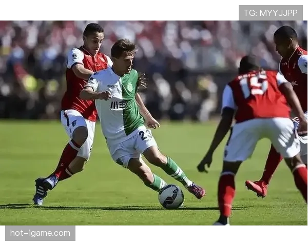 里斯本竞技状态回暖稳居榜首，争冠之路稳步推进