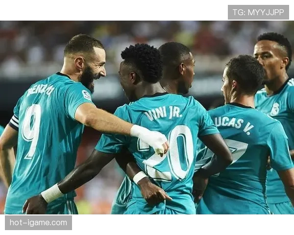 维尼修斯:从巴西天才到皇马进攻核心的生涯跃迁解析 维尼修斯:从巴西天才到皇马进攻核心的生涯跃迁解析