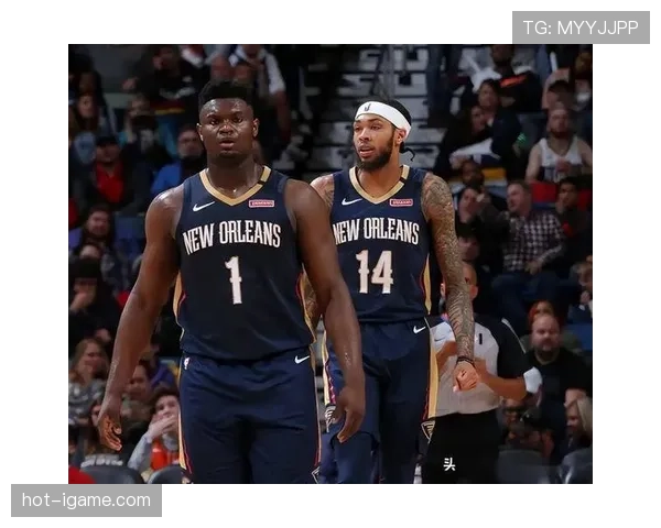 英格拉姆无球跑动明显提升，较锡安时期拉开外线空间